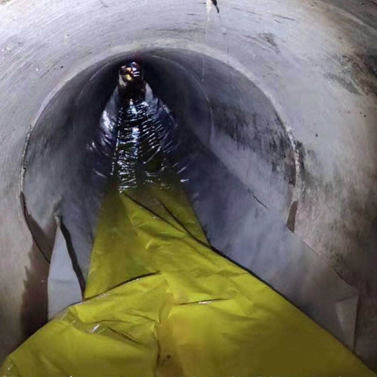 三角镇管道光固化修复